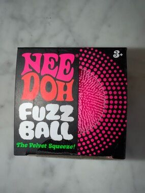 NWT Nee Doh Fuzz Ball Sensory Toy - Hot Pink